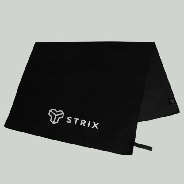 STRIX Športový uterák Medium Essential Black